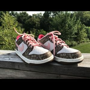 Nike Dunks - Girls' size 5.5Y